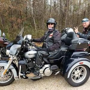 Meet your Posher, Travis